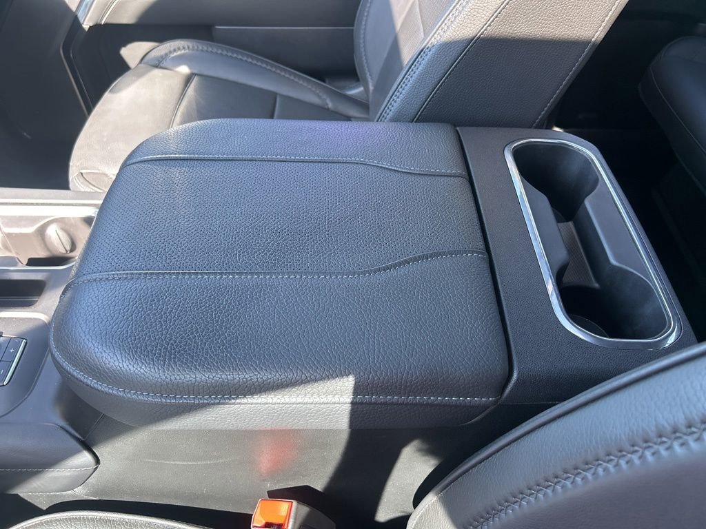Used 2024 Onyx Black GMC Denali image 42