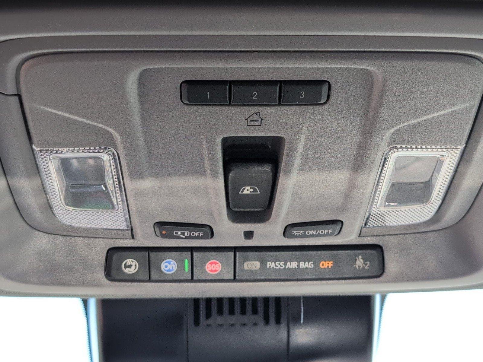 New 2026 Summit White GMC Elevation image 21