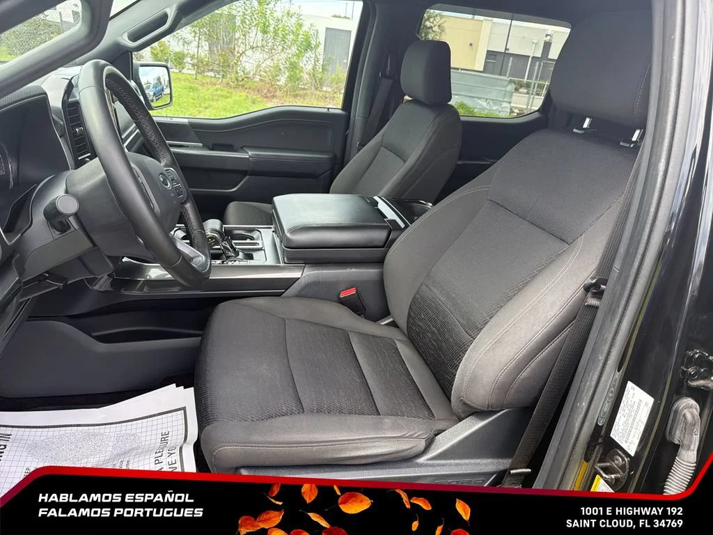 Used 2023 Black Ford XLT image 14