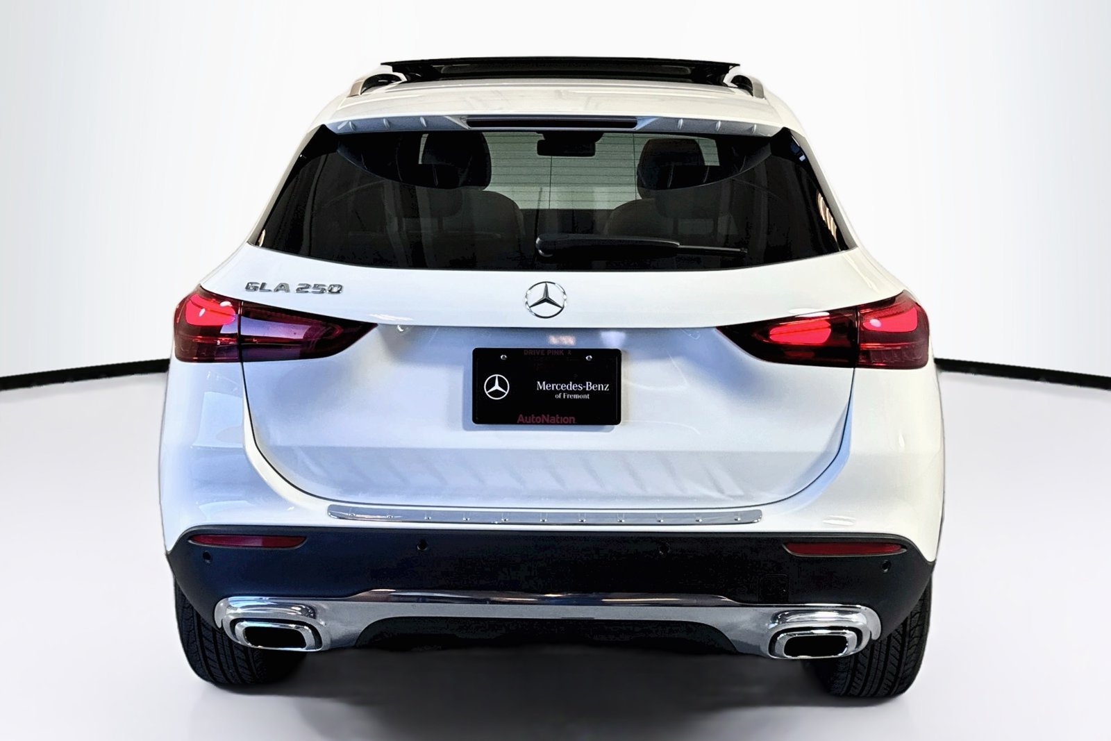 Used 2026 Polar White Mercedes-Benz GLA 250 image 6