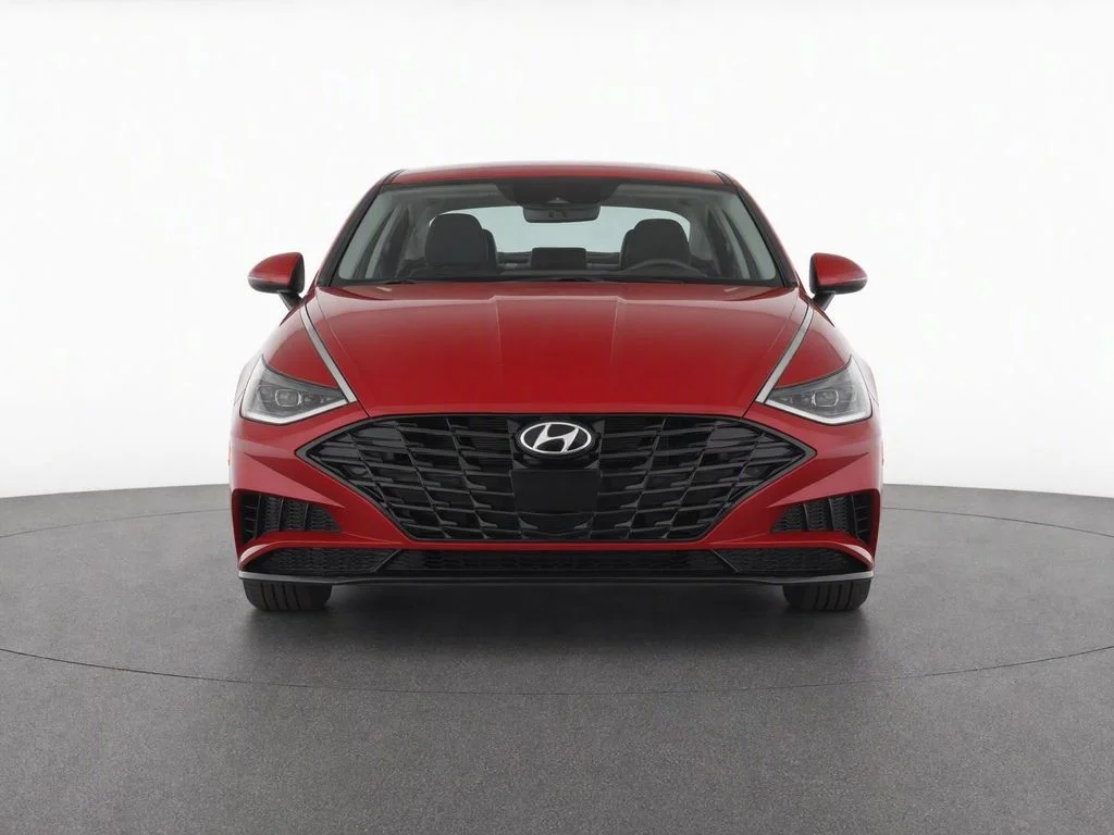 Used 2023 Red Hyundai SEL image 5