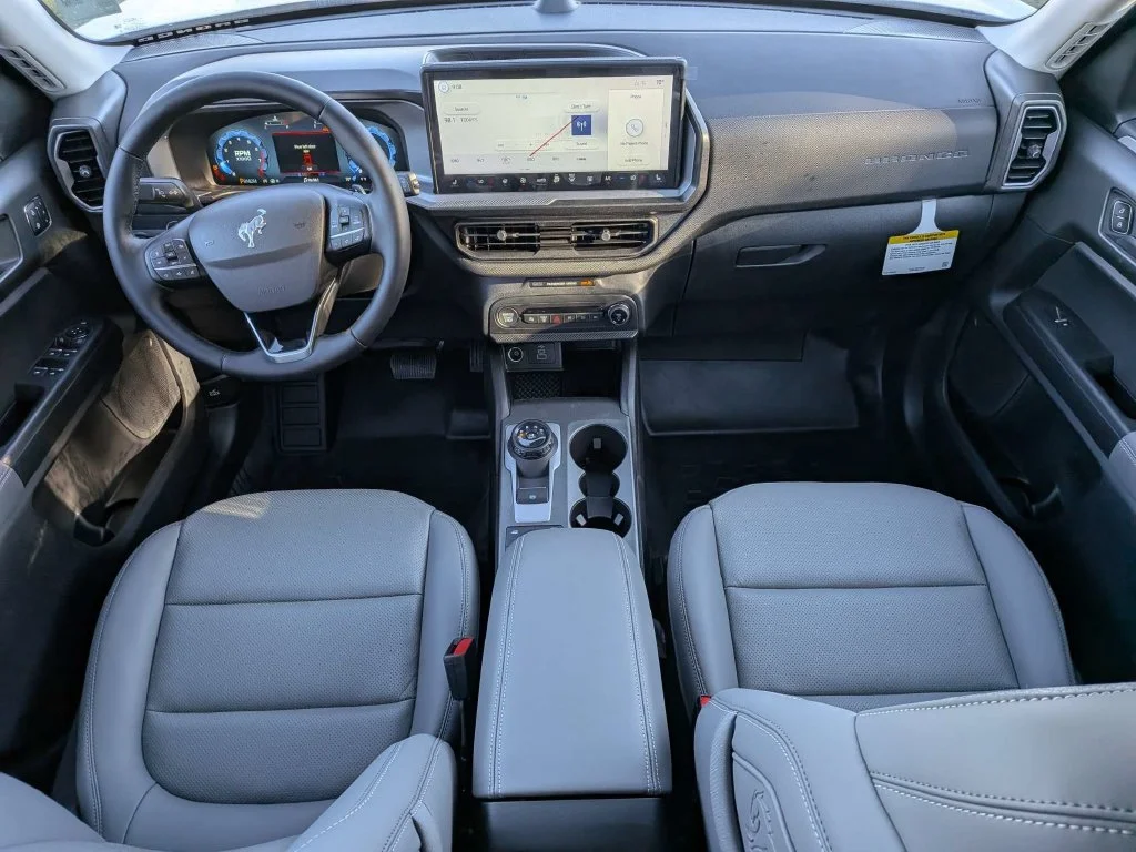New 2026 Oxford White Ford Badlands® image 11