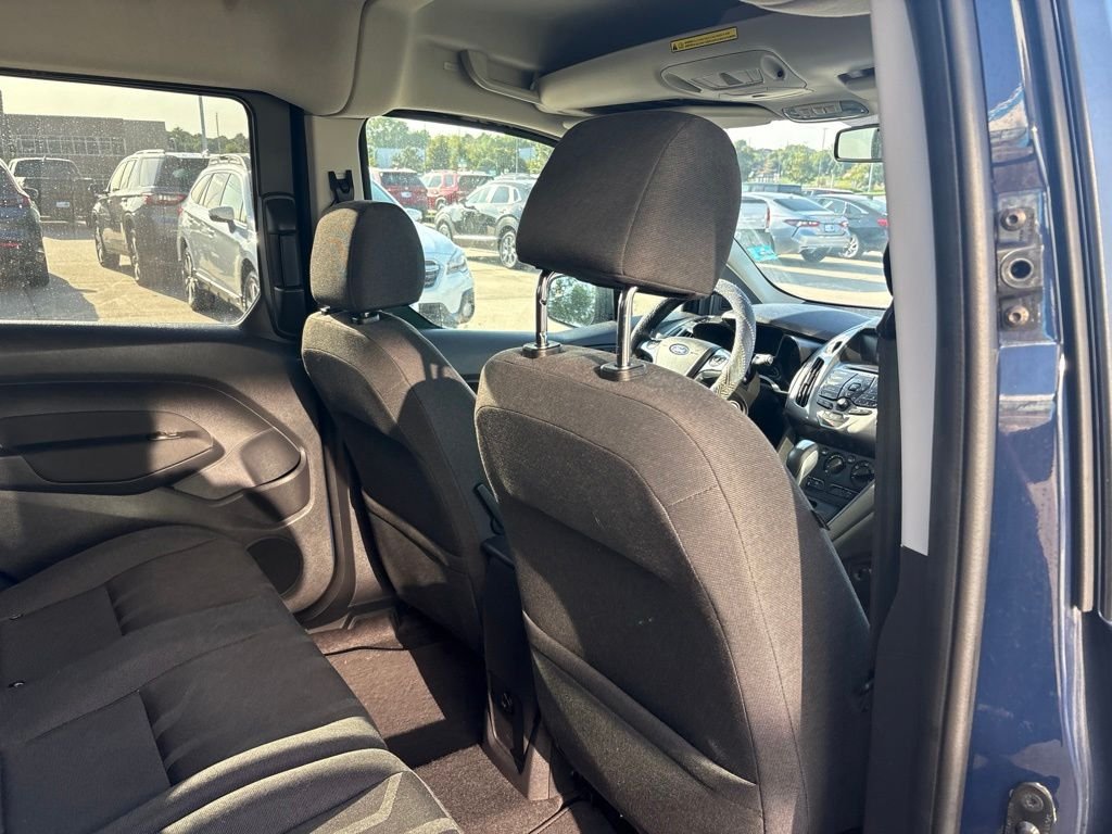 Used 2017 Dark Blue Ford XLT image 27