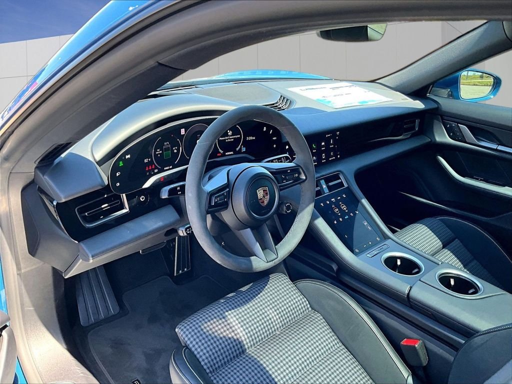 Used 2025 Blue Porsche 4 image 4