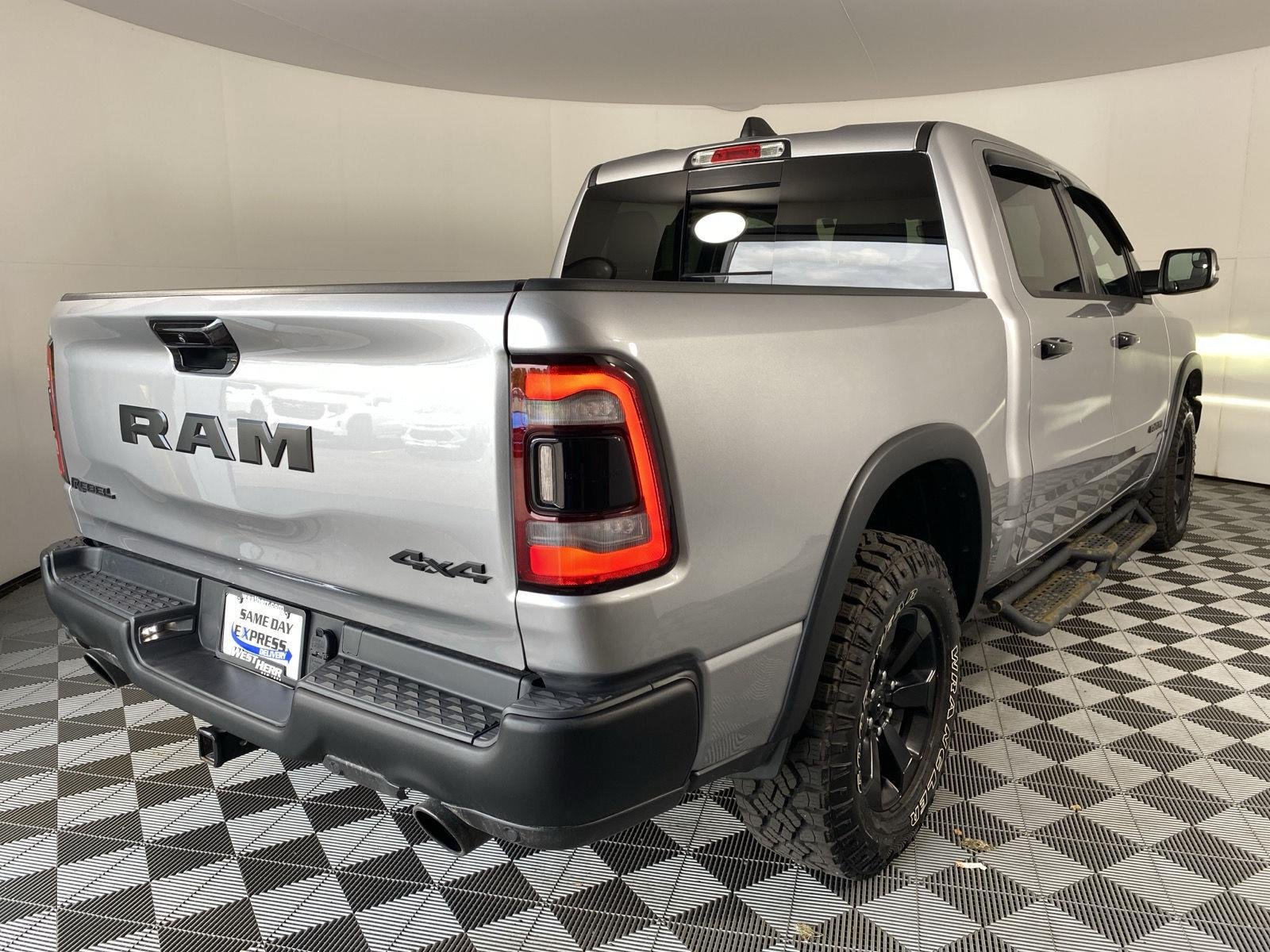 Used 2024 Billet Silver Metallic Clearcoat Ram Rebel image 7