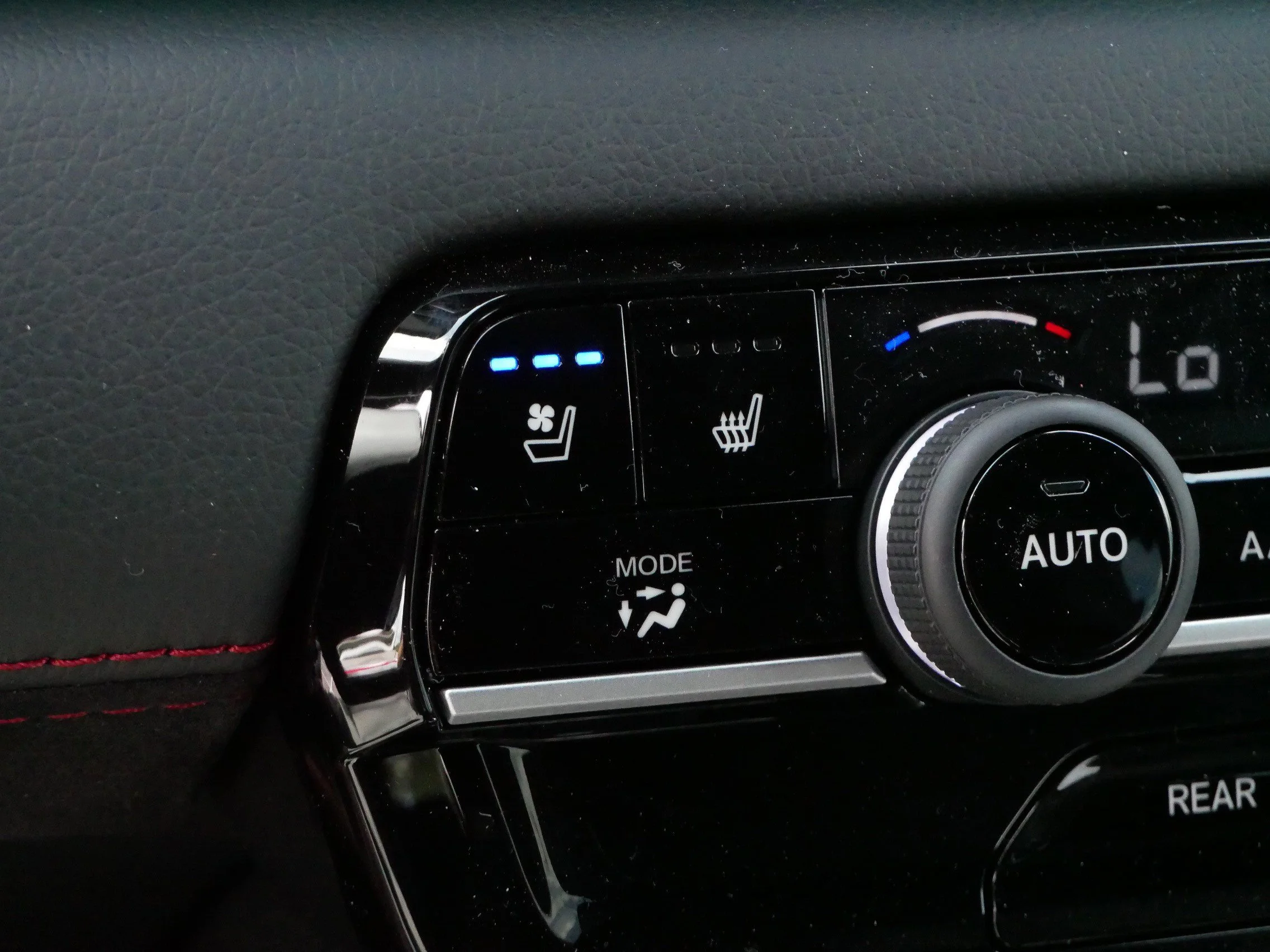 Certified Used 2026  Honda Black Edition image 30