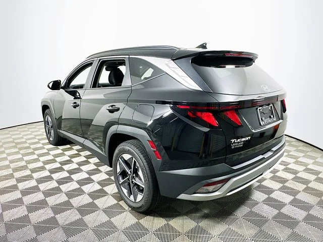 New 2026 Hyundai TUCSON SEL