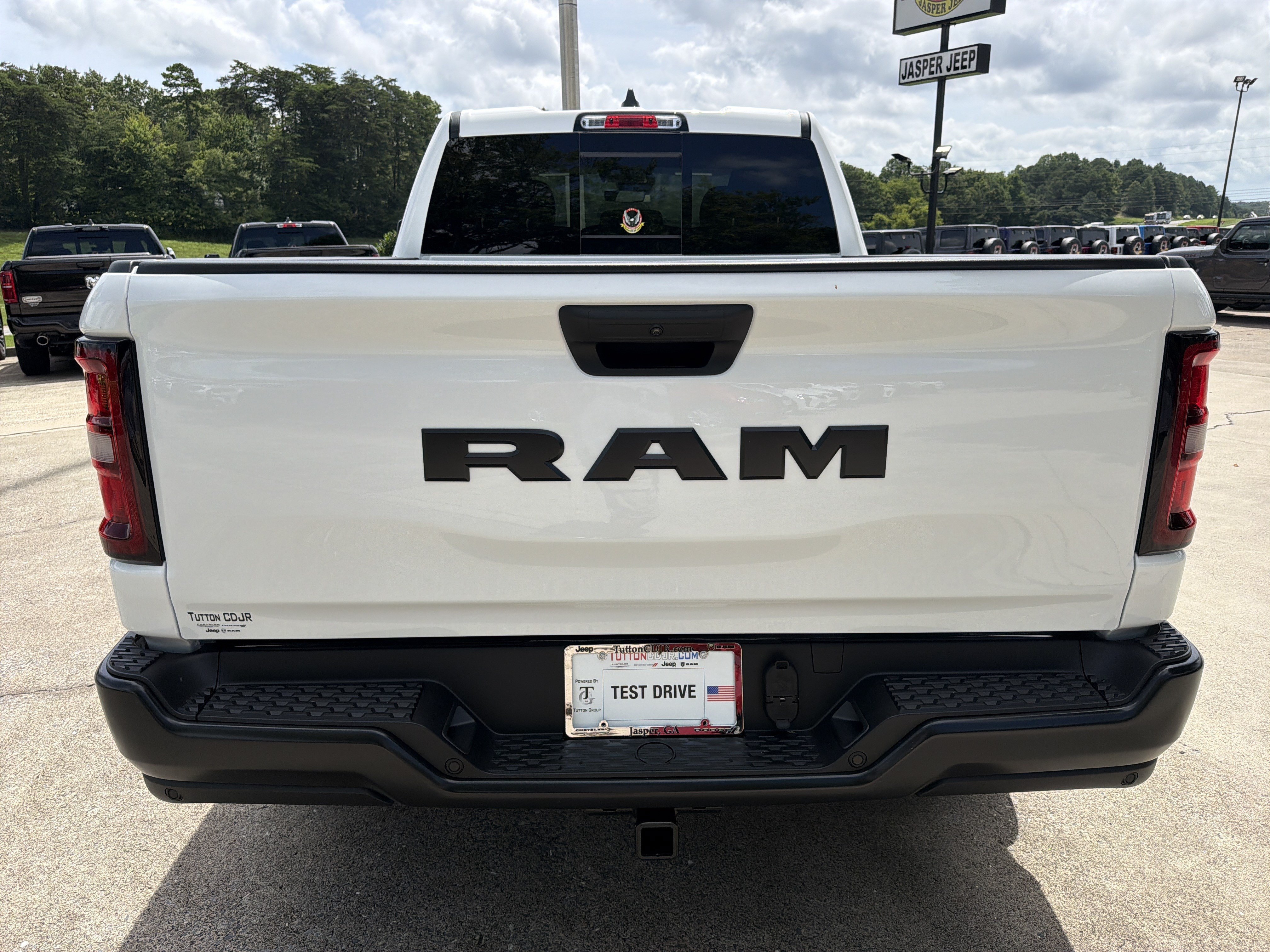 New 2026 Bright White Clearcoat RAM Tradesman image 6