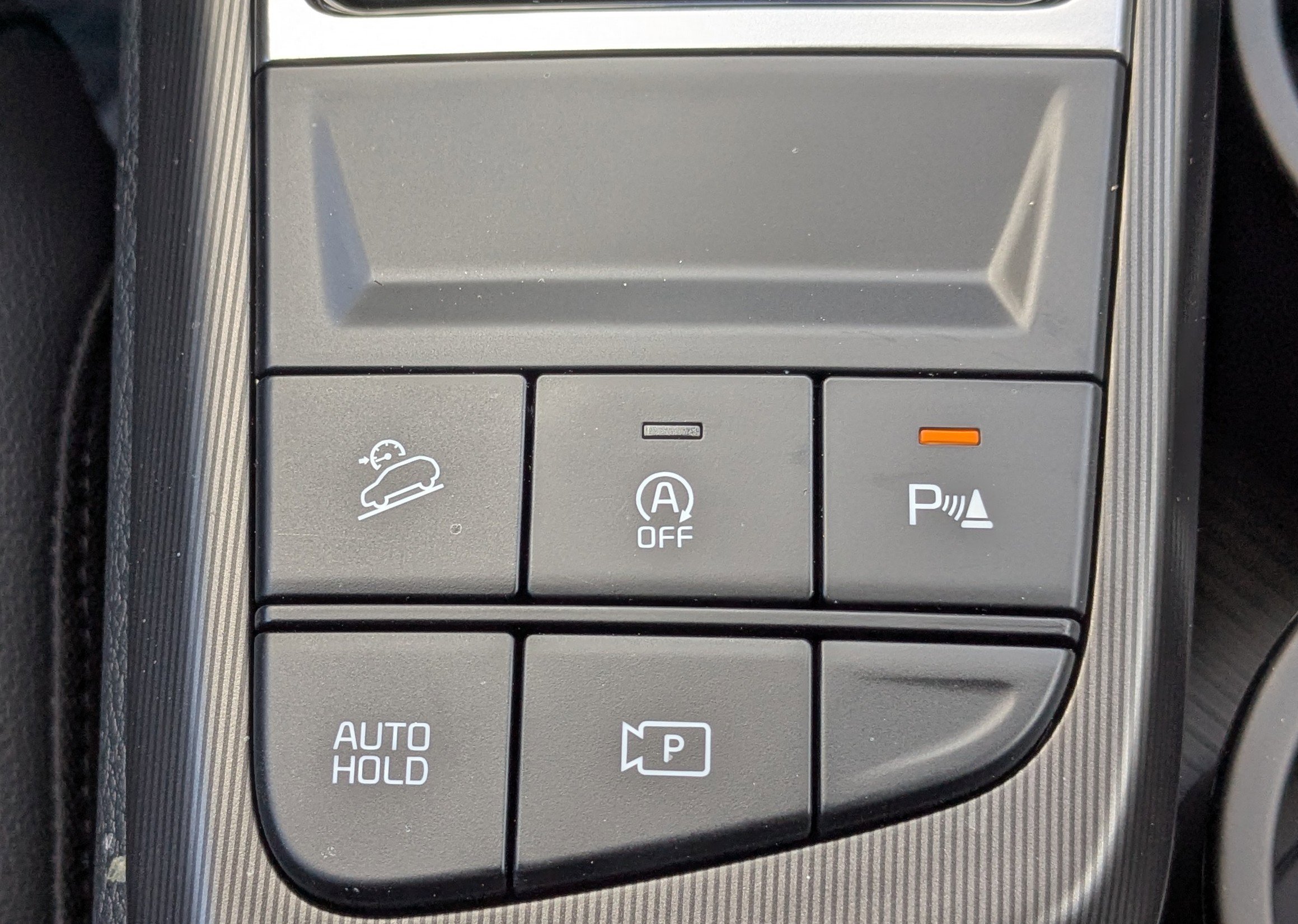 New 2026 Glacial White Pearl Kia SX Prestige image 25