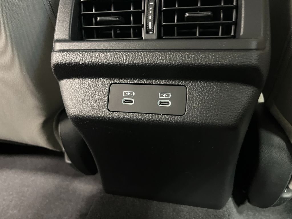 New 2026 Platinum White Pearl Honda LX image 21