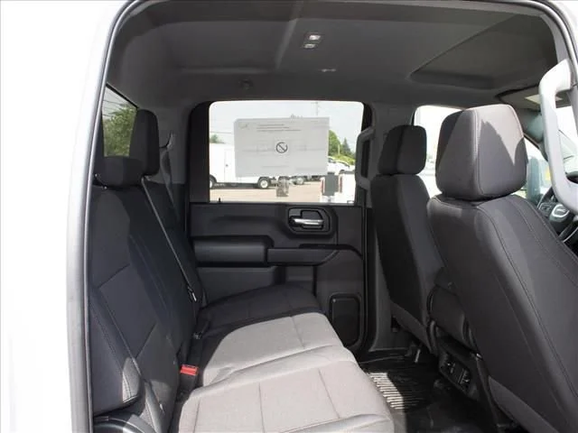 2025 GMC Sierra 3500 Chassis Cab Pro - Photo 24