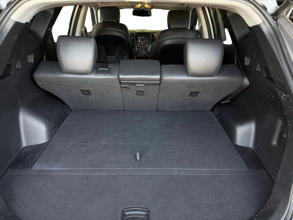 Used 2018 Gray Hyundai 2.0T image 13