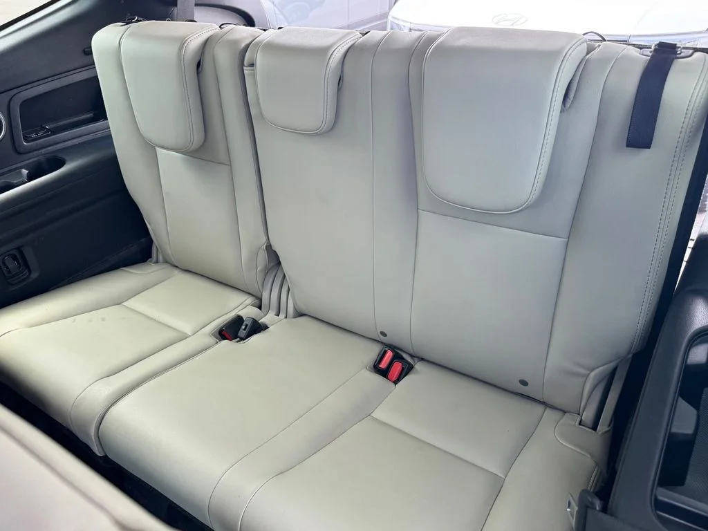 Used 2020 White Subaru Limited image 17