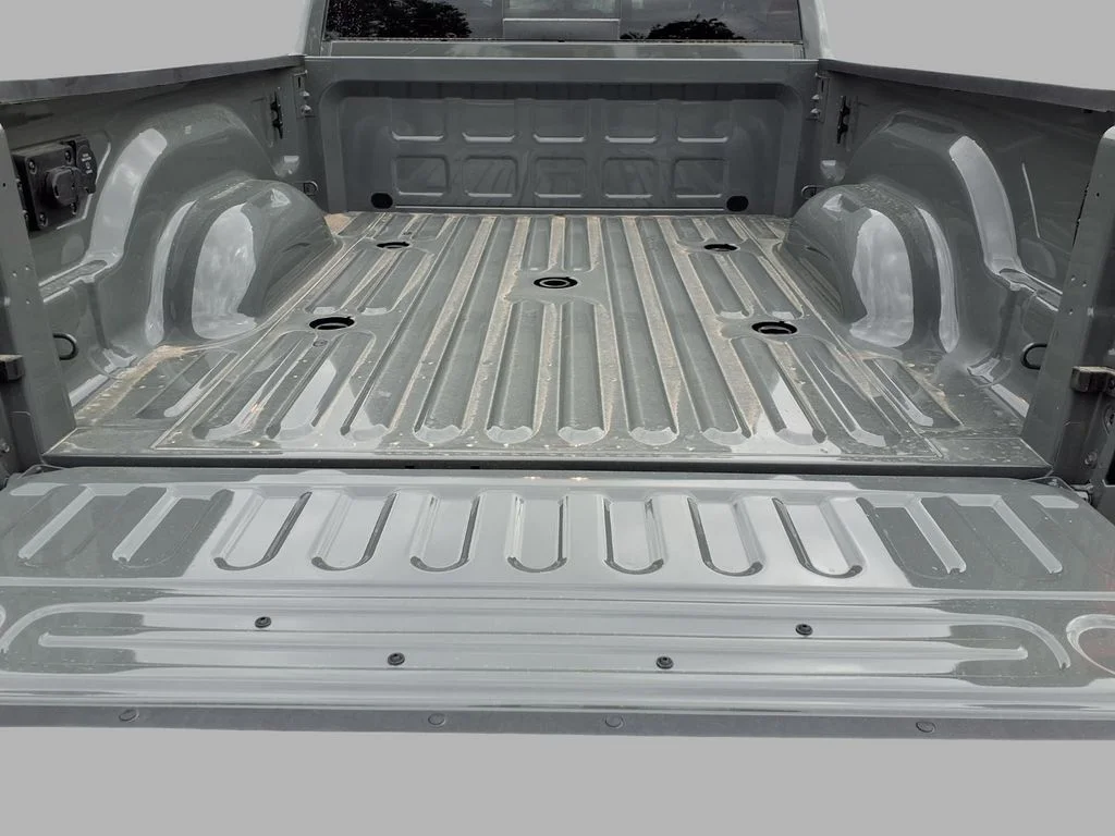 New 2026 Ceramic Gray Clear-Coat Exterior Paint RAM Tradesman image 23
