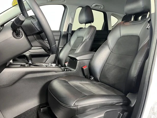 Used 2023 White Mazda 2.5 S Select Package image 17