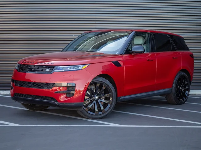 2023 Land Rover Range Rover Sport SE