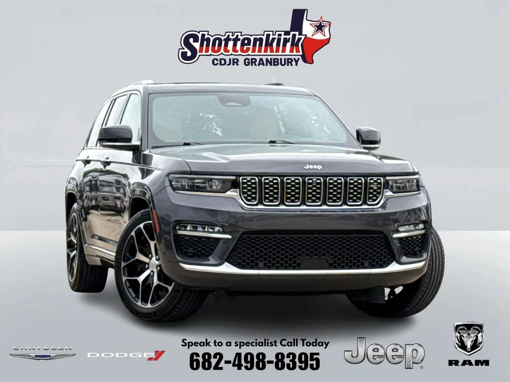 2022 Jeep Grand Cherokee Summit Reserve 4x4's photo