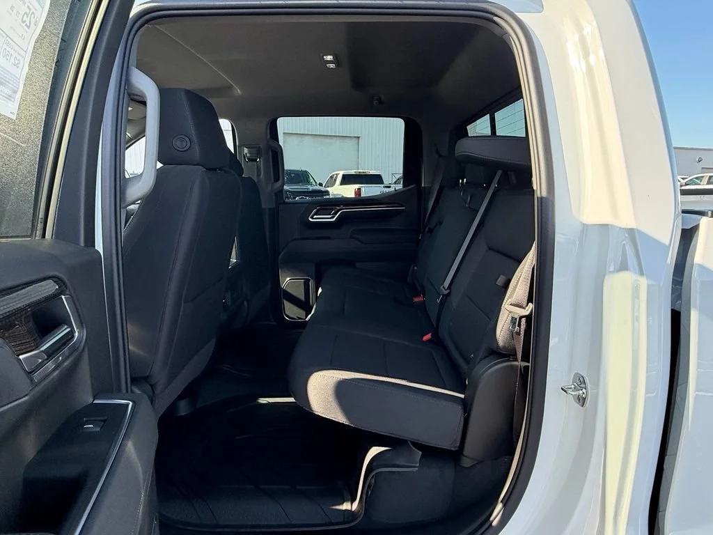 New 2026 Summit White Chevrolet LT image 10