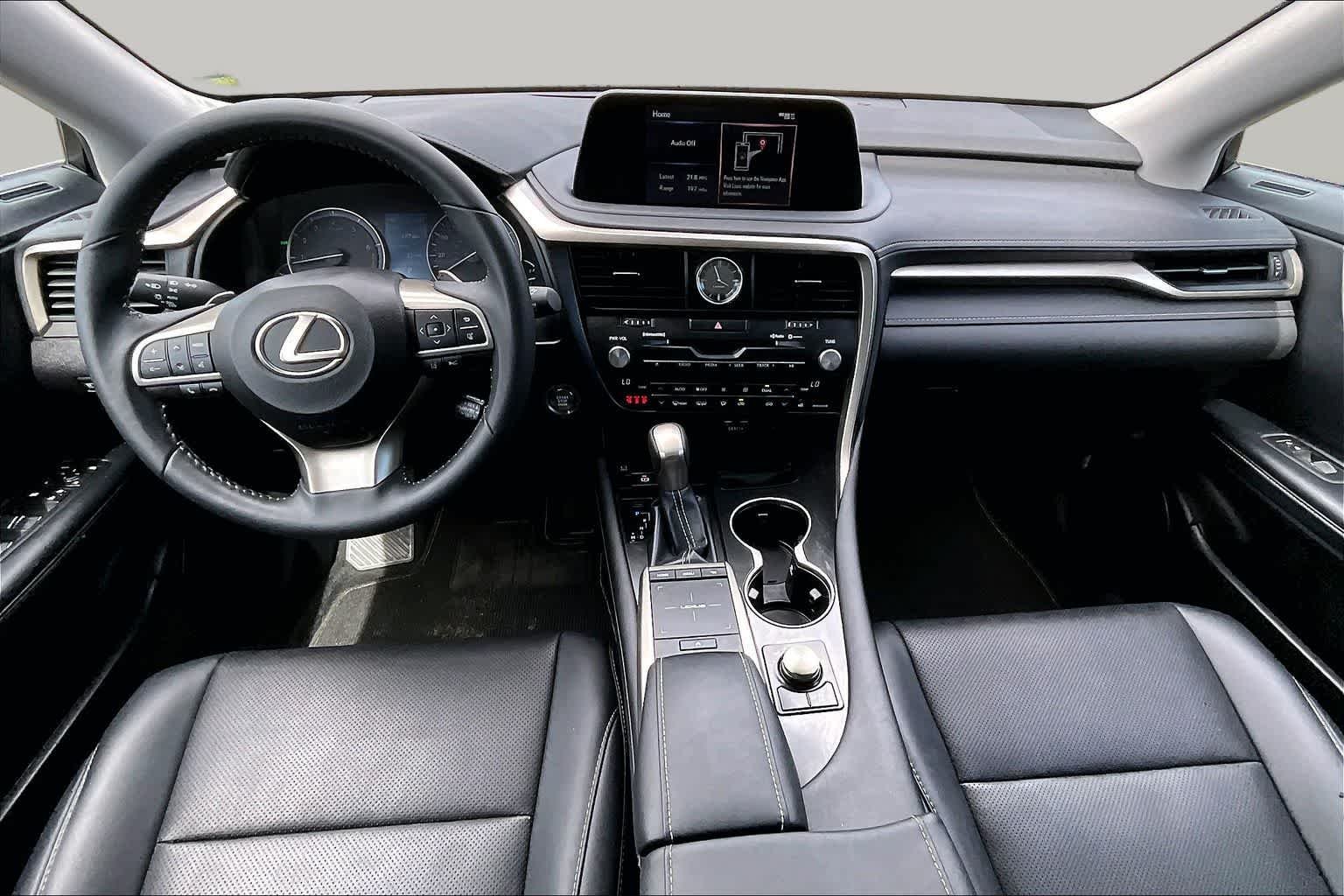 Used 2022 Nori Green Pearl Lexus  image 16