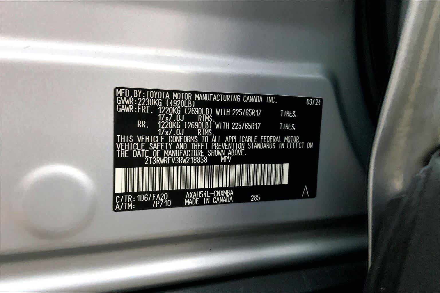 Used 2024 Silver Sky Metallic Toyota Hybrid XLE image 72