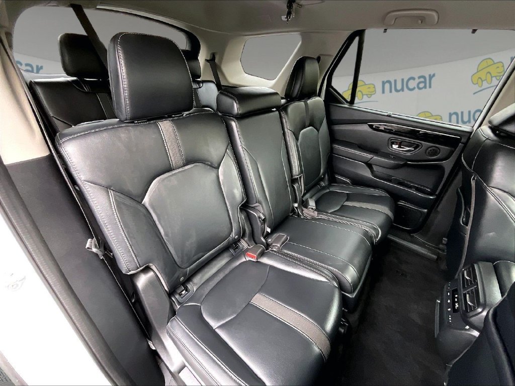 Used 2023 White Honda EX-L image 16