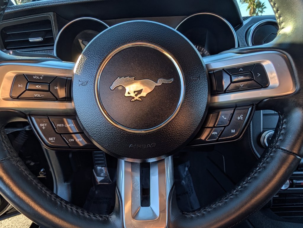 2021 Ford Mustang GT - Photo 17