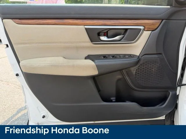 Used 2019 White Honda EX image 15