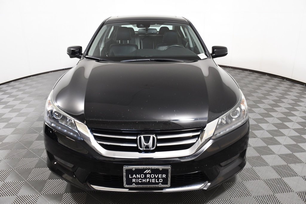 Used 2015 Crystal Black Pearl Honda EX-L image 10