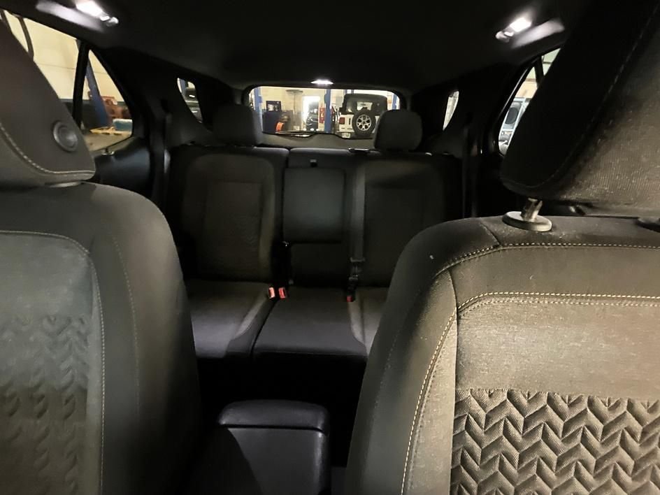 Used 2022 Red Chevrolet LT image 29