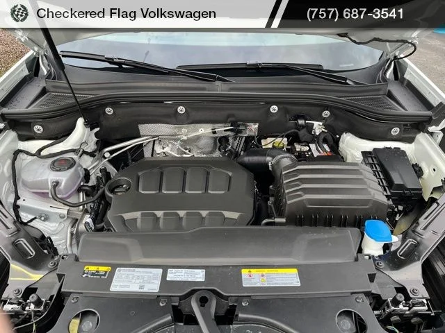 New 2026 White Volkswagen 2.0T SE w/Technology image 14