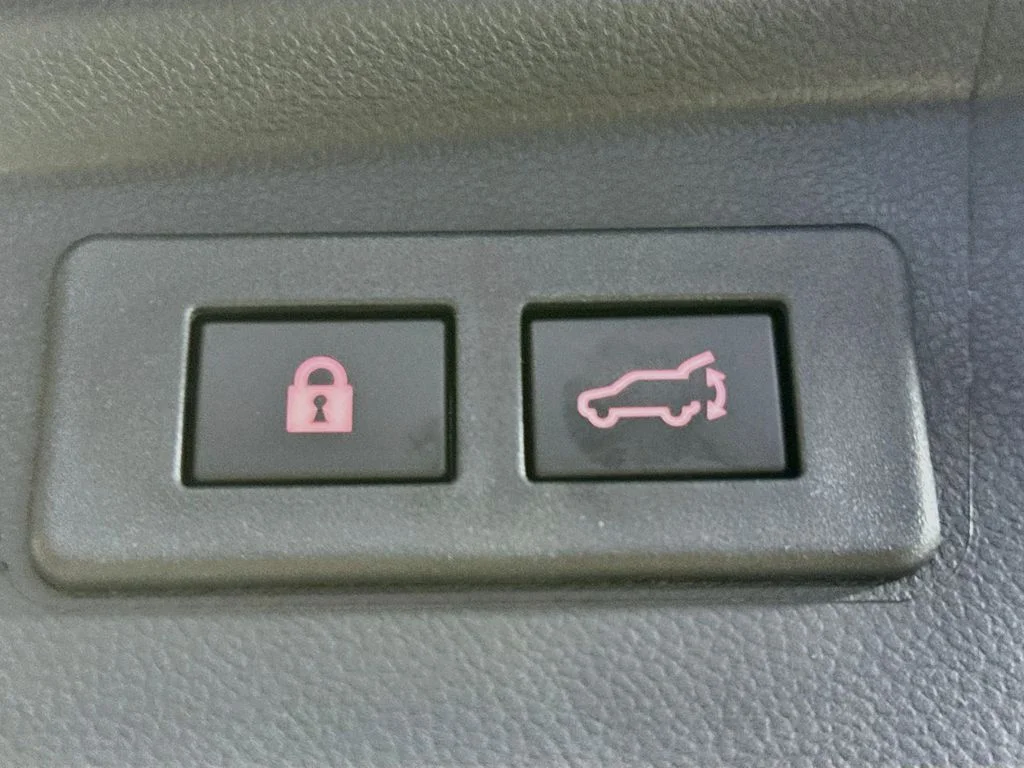 Used 2024 Silver Subaru Wilderness image 33