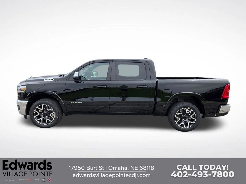 New 2026 Diamond Black Crystal Pearl-Coat Exterior Paint RAM Laramie image 6