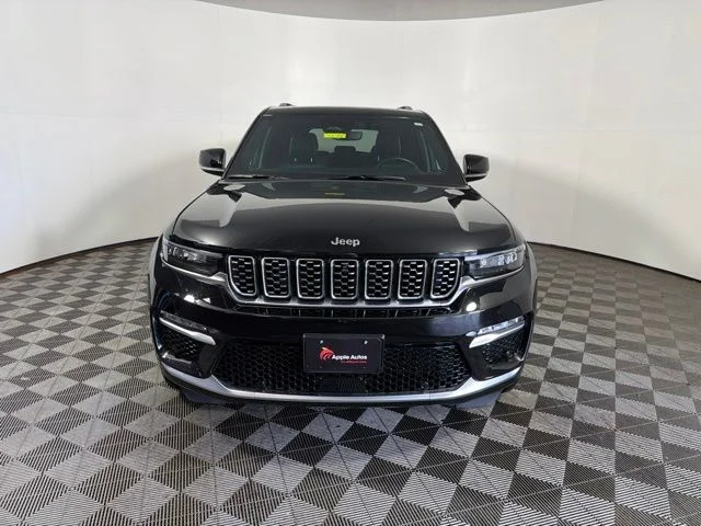 Certified Used 2023 Black Jeep Summit image 4