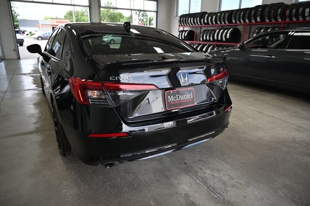 Used 2023  Honda Si image 6