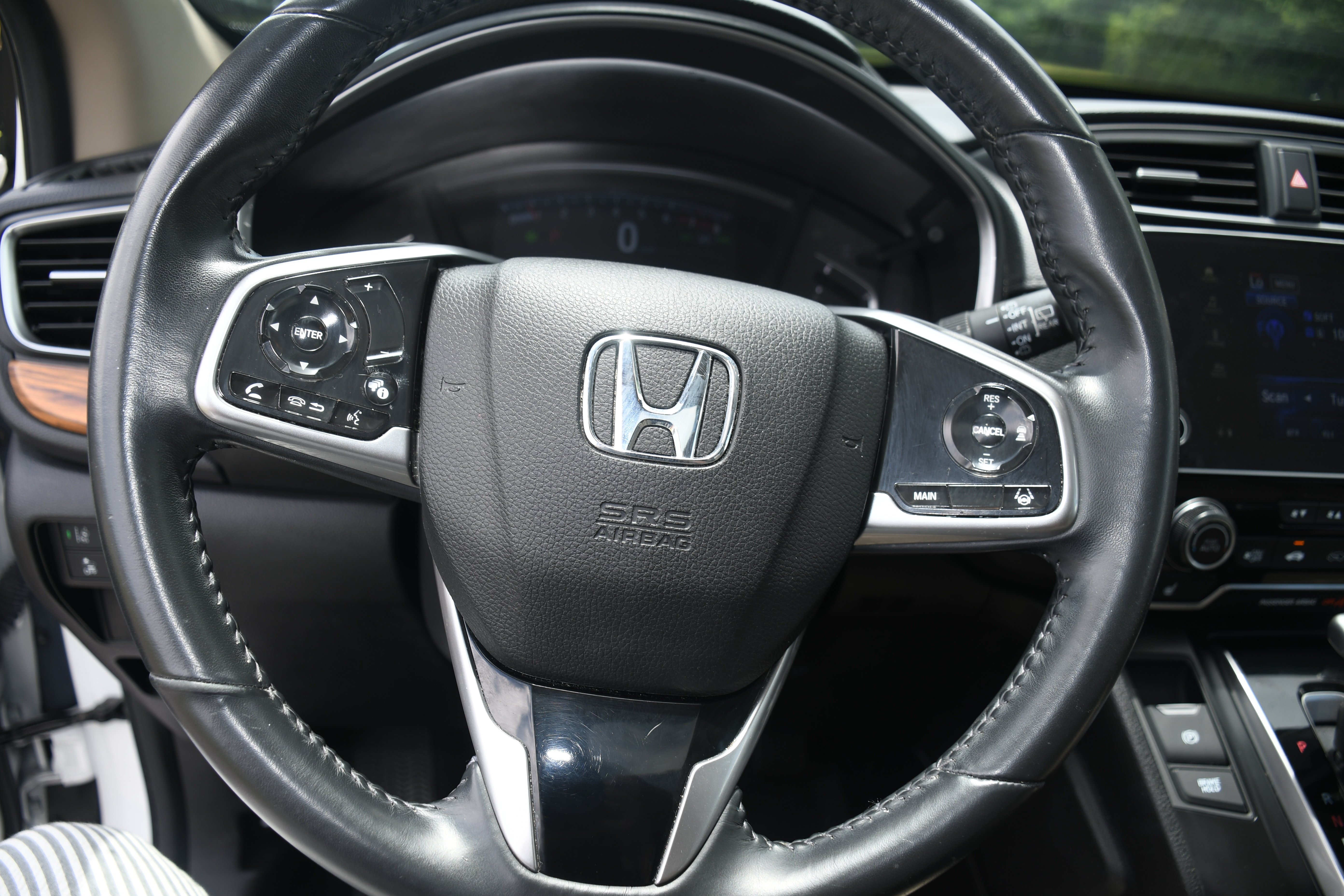 Used 2021 Silver Honda EX-L image 14
