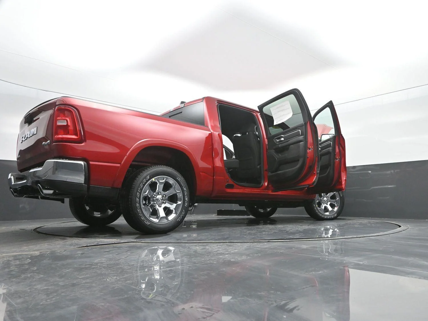 New 2026 Molten Red Pearl-Coat Exterior Paint RAM Big Horn image 52