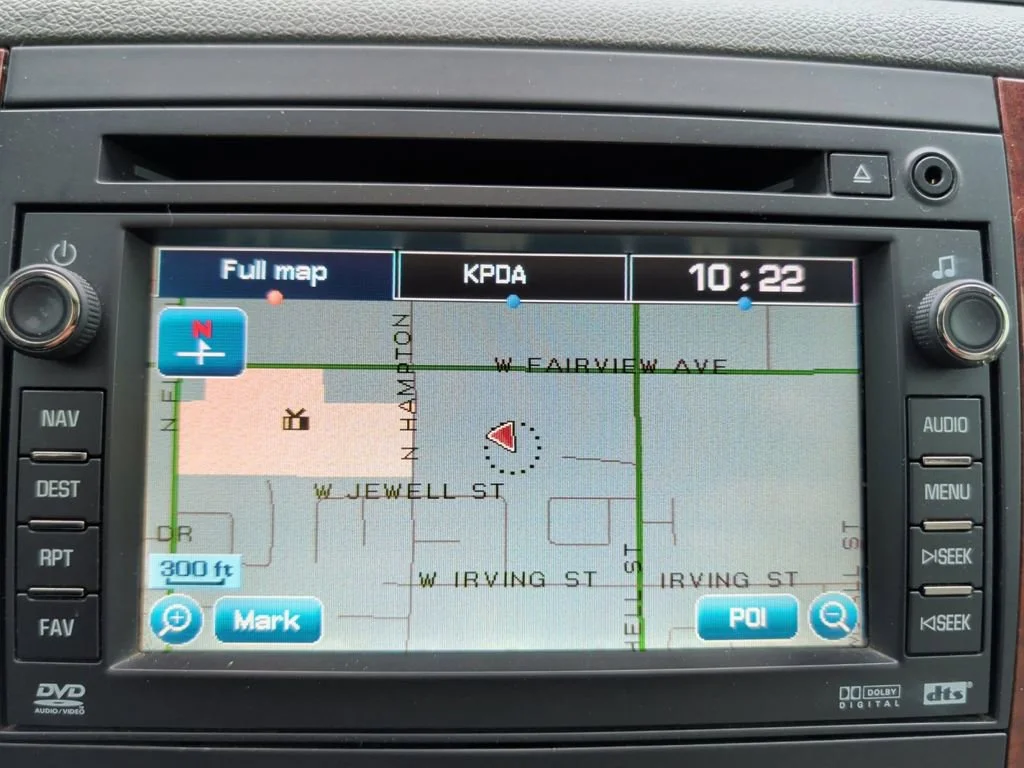 Used 2007 Silver Birch Metallic Chevrolet SRW LTZ image 18