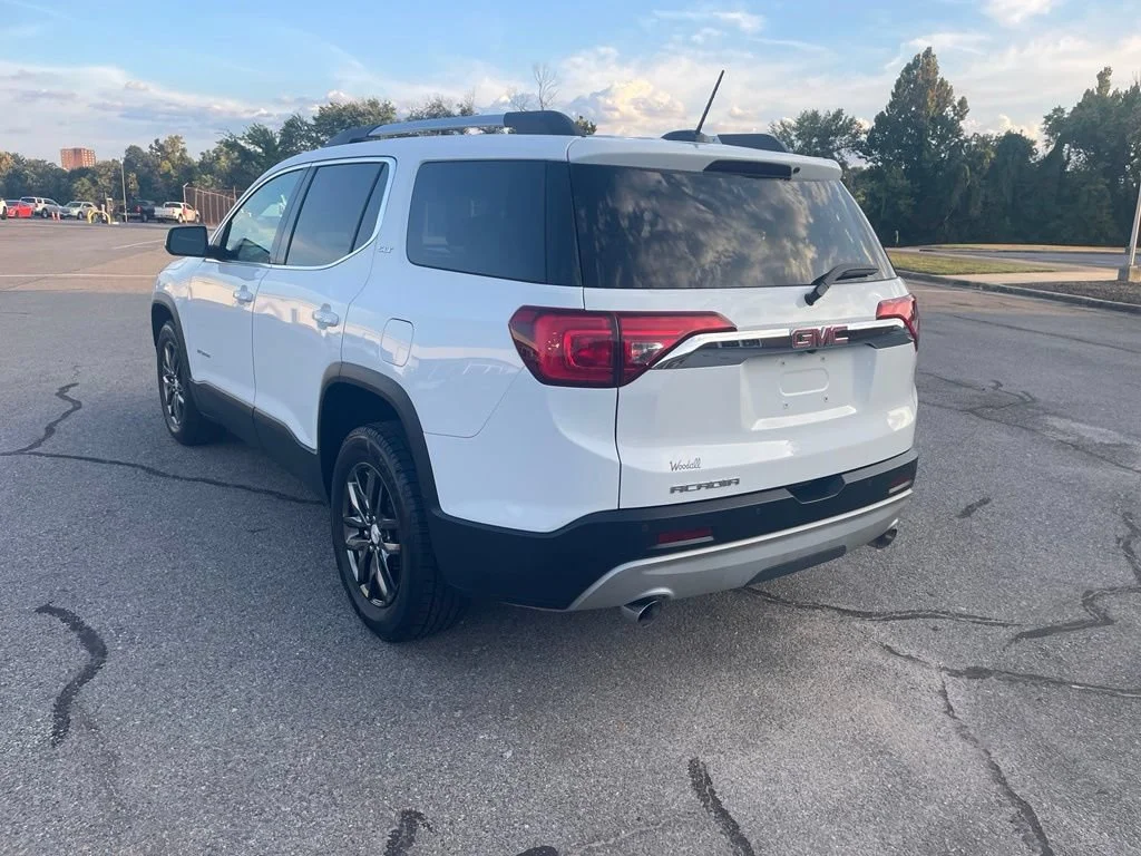 Used 2017 SUMMIT WHITE GMC SLT image 6