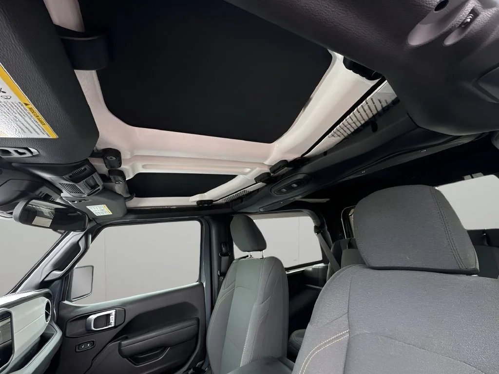 Used 2025 Gray Jeep Sport S image 18