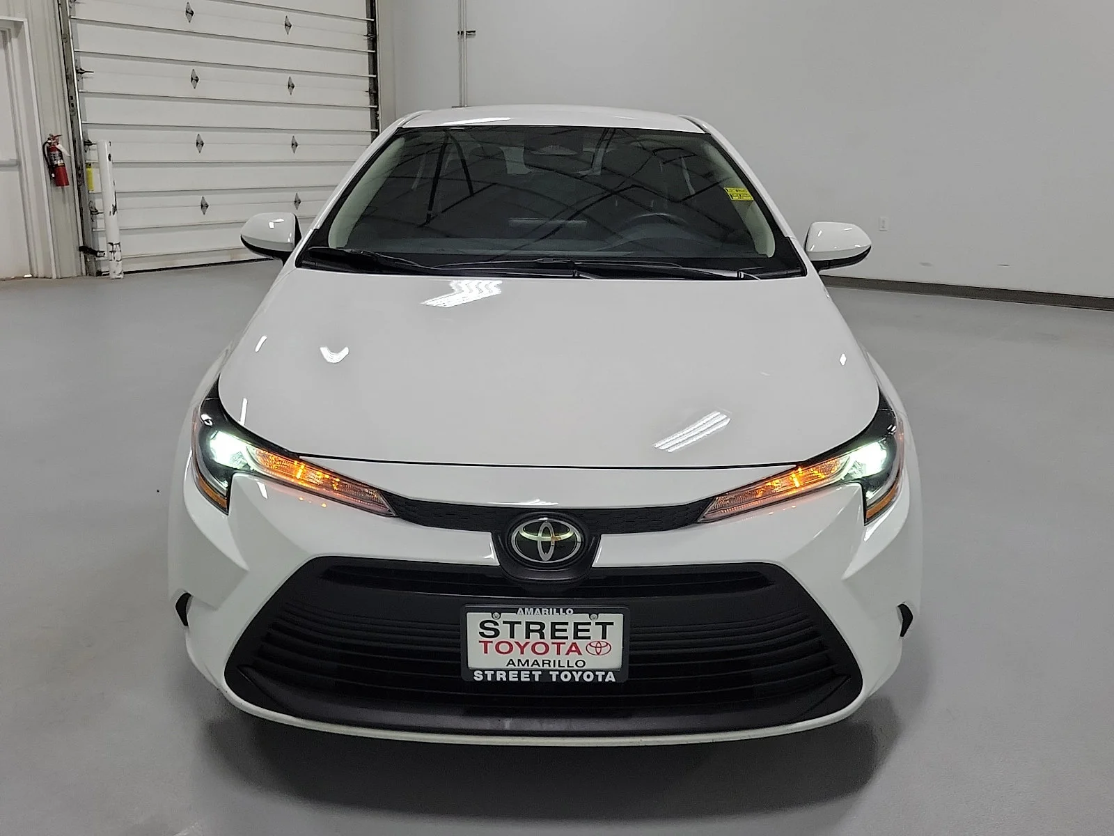 Certified Used 2025 White Toyota LE image 2