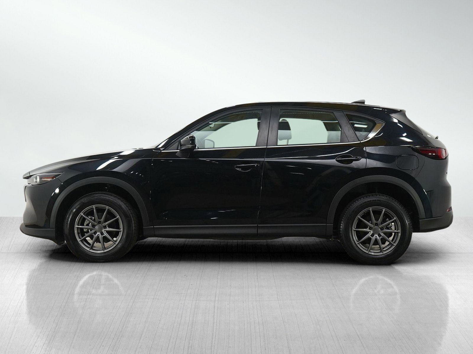 Used 2022 Mazda CX-5 S with VIN JM3KFBAM5N0609040 for sale in Burnsville, Minnesota
