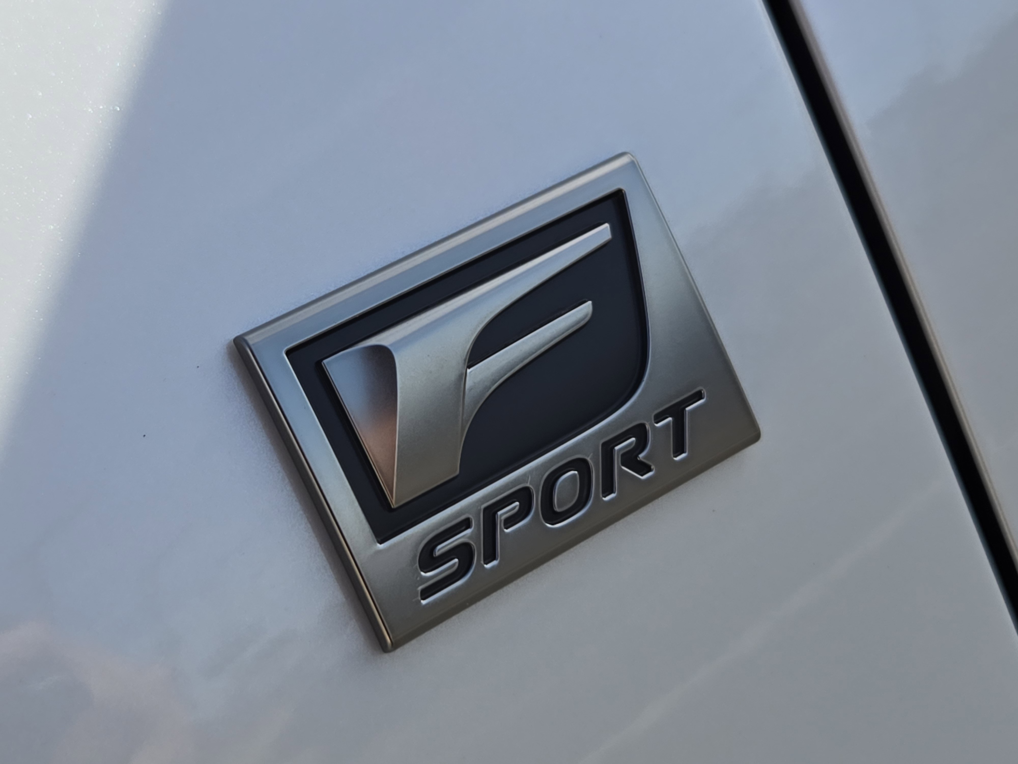 2026 Lexus TX 500h F-Sport - Photo 7