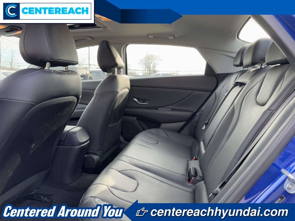 2022 Hyundai Elantra Limited - Photo 9