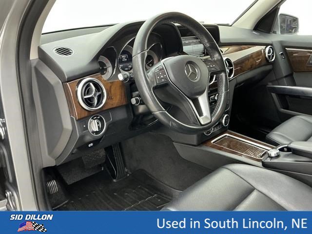 Used 2015 Silver Mercedes-Benz GLK 350 image 16