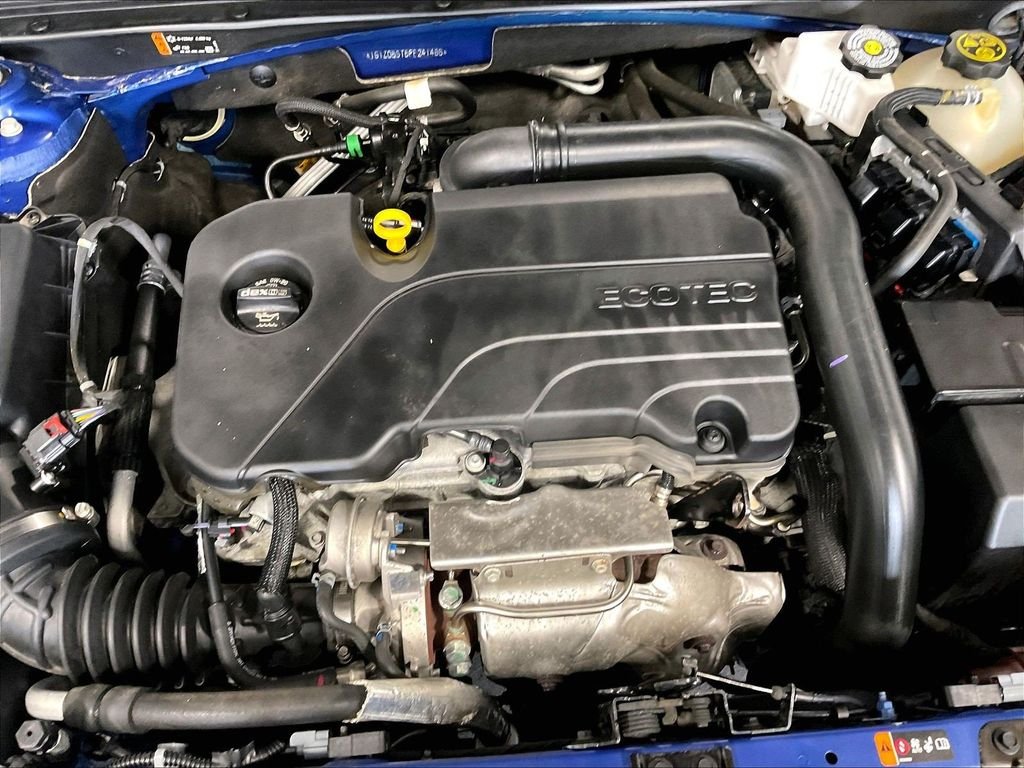 Used 2023 Blue Chevrolet LT image 33