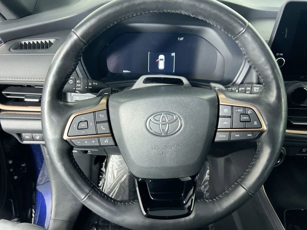 Used 2024  Toyota MAX Platinum image 15