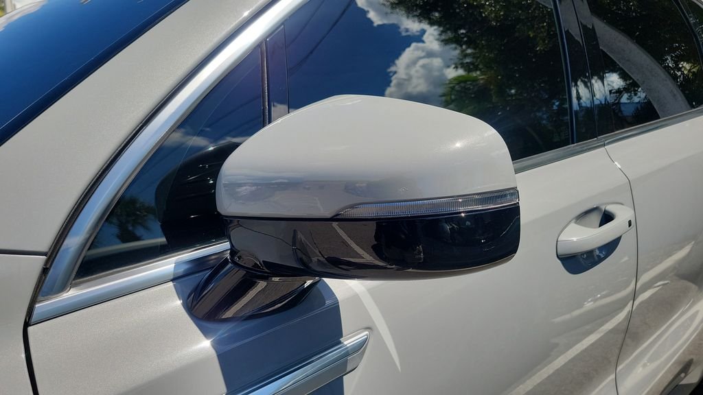Certified Used 2025 Gray Kia S image 9