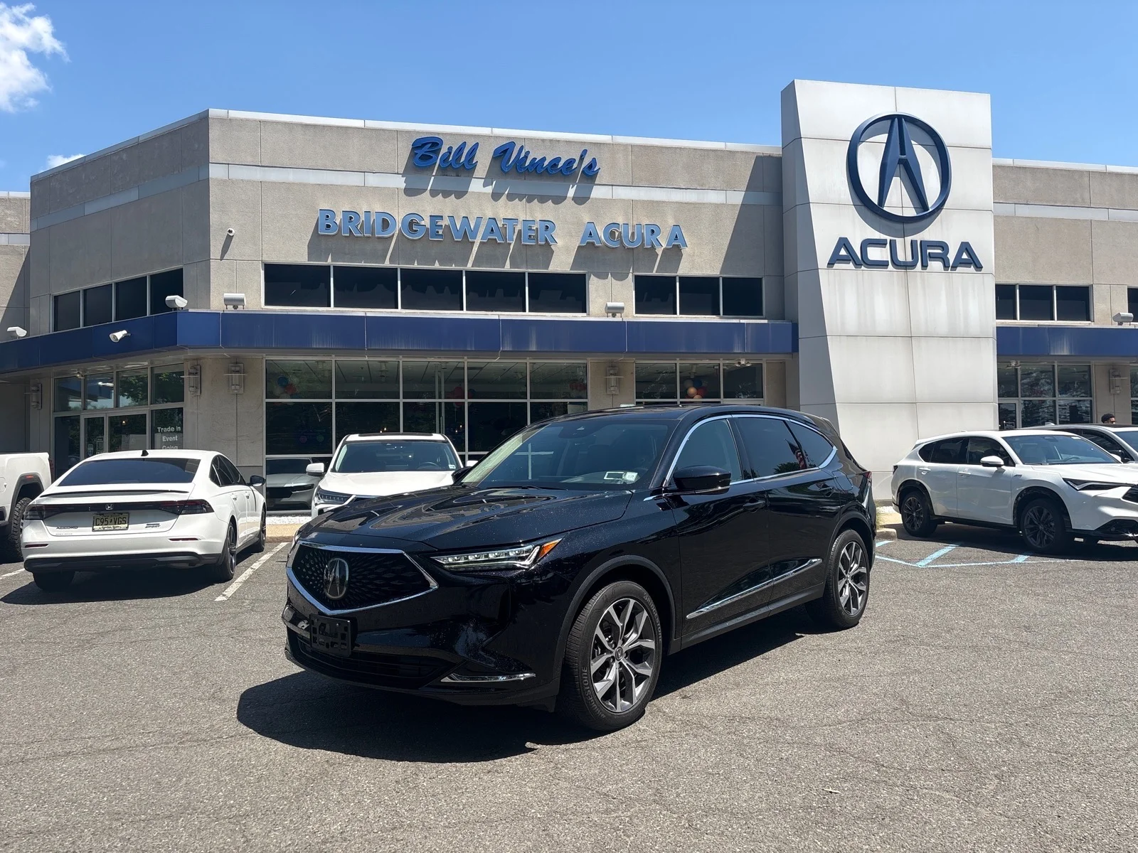 Used 2024  Acura SH-AWD w/Tech image 1