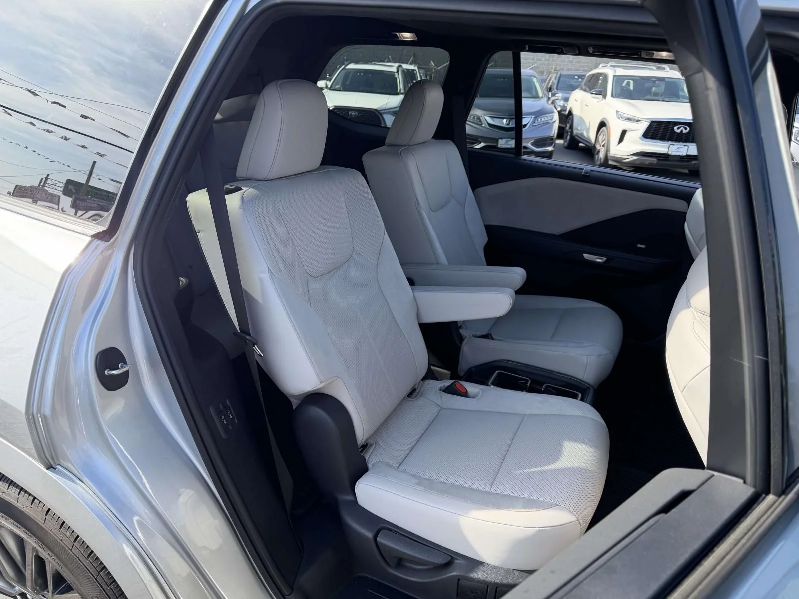 2025 Lexus TX Luxury - Photo 15