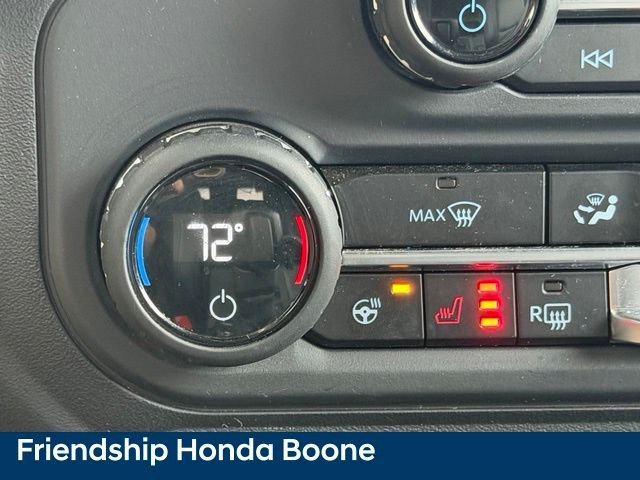 Used 2025 Beige Ford Badlands image 26